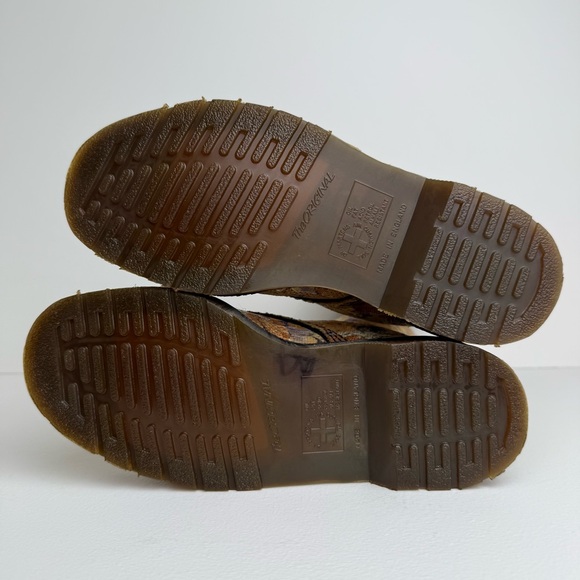 Vintage Dr. Martens Burlap Floral Lace Fabric England Tall Boho Boots UK 5 - Picture 12 of 16